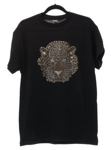 Camiseta de hombre con diseño personalizado de diamantes de imitación, 100% algodón, corte holgado, estilo veraniego y brillante. - Product Image 3