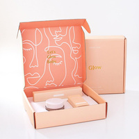 Kit de lèvres d'impression de conception personnalisée boîte postale d'emballage boîte postale en carton ondulé rose de petite taille avec logo en feuille d'or