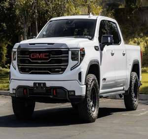 AUTOS USADOS EN VENTA 2023 GM-C Sierra1500 AT4 3.0L Turbodiésel 4WD/AWD Grado Industrial/DIY OEM 2 Años de Garantía Origen EE. UU. - Product Image 1