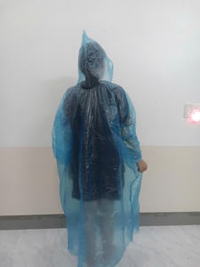 Abrigo de PE de alta calidad hecho en Vietnam - Product Image 3