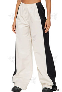 Veste coupe-vent multi-panneaux unisexe fabriquée au Pakistan en 2026, imperméable et coupe-vent, à capuche, légère, avec fermeture éclair et poches - Product Image 4