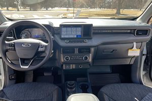 Superbe performance, voiture d'occasion propre, <span class=keywords><strong>Ford</strong></span> <span class=keywords><strong>Maverick</strong></span> XLT Tremor <span class=keywords><strong>2023</strong></span>, prête à être expédiée dans le monde entier. - Product Image 5