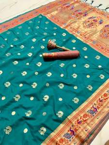 Dernier concepteur Soft Kanjivaram Pethani Saree en soie par Fab Zone - Product Image 6