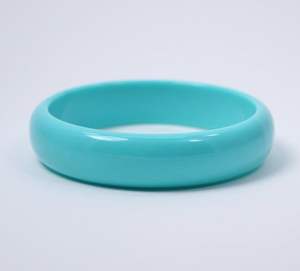 Sleek Resin <b>Angel</b> Style <b>Bracelet</b> Modern Aesthetic Eco-Friendly Pattern - Product Image 2