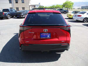 Toyota bZ4X XLE 4 portes Crossover 2025, construit avec soin - Product Image 4