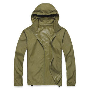 Vêtements pour hommes Veste de pluie solide personnalisée Veste d'hiver à capuche chaude et imperméable Veste de pardessus pour sport de plein air - Product Image 4