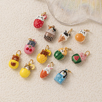 Peek-A-Boo Sips Charms |   Pendentifs en laiton plaqué or 18 carats avec émail, motifs animaux et gobelets de jus de fruits Boba, pour la fabrication de bijoux