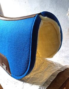 2024-Venta caliente Fabricante directo Ropa occidental Carreras de caballos Almohadilla de sillín de fieltro de lana Forro polar transpirable de cuero de calidad fina - Product Image 3