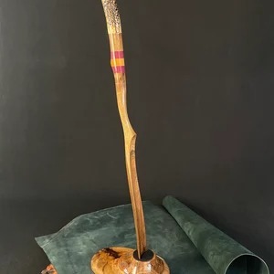 แตรรองเท้าไม้ดีไซน์เนอร์พร้อมที่จับตามหลักสรีรศาสตร์ขัดเงาดีไซน์หรูหราเหมาะสำหรับบ้านสำนักงานและเป็นของขวัญ - Product Image 4