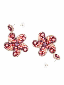 Boucles d'oreilles clous classiques brodées de fleurs multicolores tendance pour femmes – Bijoux fantaisie à la mode en promotion pour les soirées - Product Image 4