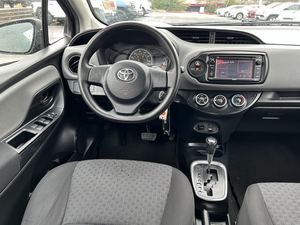 2015 Toyota Ya-ris L Hatchback Manual/caja de cambios automática asientos de cuero cámara trasera aleación portaequipajes R17 mano izquierda/derecha - Product Image 2