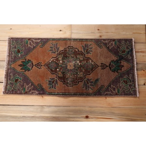 1,3x2,8 ft Turkish Rug, Rug, <b>Brown</b> Plants & trees Rug <b>Wool</b> - Product Image 3