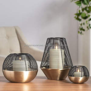 Métal en aluminium de qualité supérieure avec verre Design unique de feuille Design doré Bougeoir unique de pot de bougie - Product Image 4