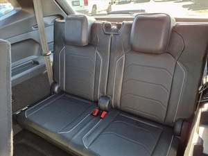 Volkswagen Tiguan SEL Premium R-Line 4Motion SUV 2020, Muy Limpio y Resistente, Asientos de Cuero, Cámara Trasera, Faros LED, Neumáticos R19 - Product Image 4