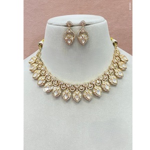 ชุดโช้คเกอร์ Moissanite Kundan ดีไซเนอร์สำหรับผู้หญิงอินเดียแบบดั้งเดิมชุดสร้อยคอโพลิสแบบชาติพันธุ์เครื่องประดับชุดแต่งงาน - Product Image 1