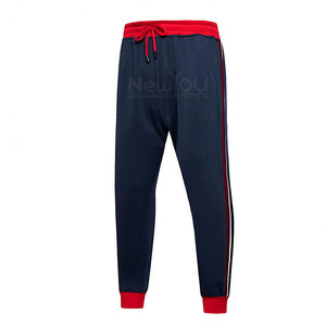 High Manufacturer Private Label <b>Tracksuits</b> For Men Customized Your Own Design Men <b>Tracksuits</b> - Product Image 5