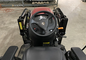 2025 para tractor de ruedas 325 con bomba de caja de cambios de motor - Product Image 2