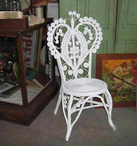 Solid cast iron garden chair with weatherproof surface and decorative patterns ideal for romantic lawn arrangements - Product Image 6