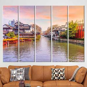 Impresión en lienzo de paisaje urbano elegante: arte mural urbano moderno, 5P: Gallery Wrapped - Product Image 1