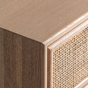 Mesita de noche de teca y ratán moderna de mediados de siglo elegante | Mesita de noche hecha a mano de 3 cajones con tejido de caña natural para el dormitorio - Product Image 5