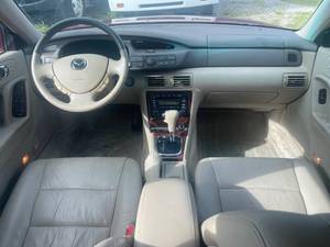 Precio bajo, Mazda Millenium Premium Special Edition 2002, auto usado en venta - Product Image 2