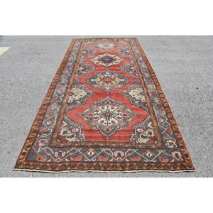 Tapis Vintage en Laine Rouge et Orange Patchwork Design 5.5X11.4 pi pour Entrée Chevet ou Couloir Latex soutenu - Product Image 1