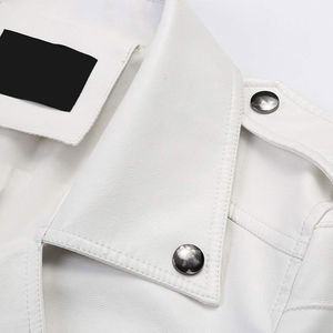 แจ็คเก็ตหนังผู้ชายหนังลายเต็มใส่สบายสไตล์อินเทรนด์เหมาะสำหรับชุดลำลองและกึ่งทางการ - Product Image 3