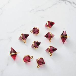 Colgante de piedras preciosas de turmalina rosa de 19x16mm chapado en oro de doble punta con fianza para la fabricación de joyas - Product Image 1