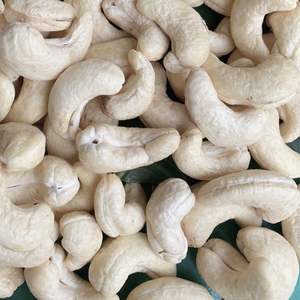 ขายร้อนราคาที่ดีที่สุดของถั่วเม็ดมะม่วงหิมพานต์ W320คุณภาพเชิงพาณิชย์ซันติโกเวียดนามโรงงานผลิตฉลากส่วนตัว - Product Image 1