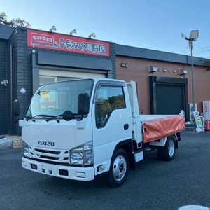 Le meilleur choix de camionnettes et de camions lourds Isu-zu d'occasion pour une durabilité à long terme et de faibles coûts de maintenance - Product Image 1