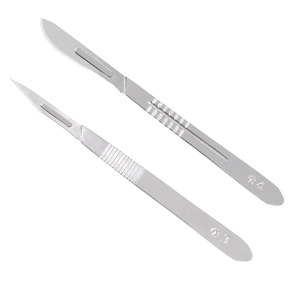 Manija de Bisturí de Acero Inoxidable de Grado Alemán con Escala, Herramienta Quirúrgica Dental Veterinaria # 3 & # Portacuchillas para 4 Cuchillos - Product Image 4