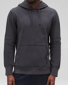 Sweat à capuche de luxe à coupe moderne et réglable avec poignets élastiques Veste d'hiver élégante et essentielle en tissu confortable avec poche avant - Product Image 1