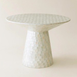 Table d'appoint fabuleuse en nacre, tabouret en nacre, incrustation de coquillages, siège décoratif, accent idéal pour le salon, la chambre à coucher - Product Image 1