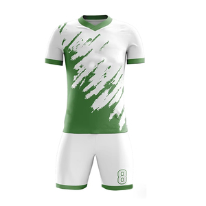 Venta al por mayor 100% poliéster hombres camisetas de fútbol personalizado deportes uniformes conjuntos para fútbol transpirable simple y técnicas de sublimación - Product Image 2