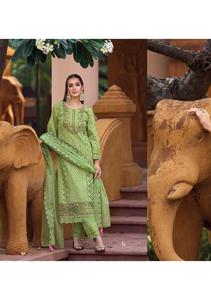 La última colección Kurti elegante de algodón puro pesado con estampado étnico largo y elegante - Product Image 3