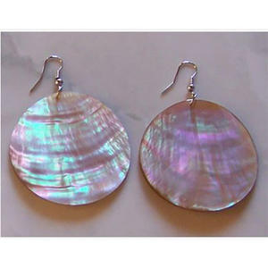 Pendientes redondos de concha rosa, joyería de concha marina, pendientes de acero inoxidable con motivo de concha, redondos rosas - Product Image 1