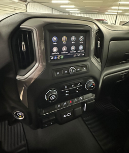 Chevrolet Silverado 2500 Custom Crew Cab Z71 4x4 d'occasion en excellent état - Modèle 2024 - Product Image 5