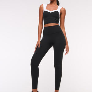 ชุดออกกำลังกายผู้หญิงพร้อมโลโก้แบบกำหนดเอง กางเกงโยคะเอวสูงยกกระชับสะโพก สำหรับวิ่ง เล่นกีฬา ฟิตเนส และโยคะ - Product Image 3