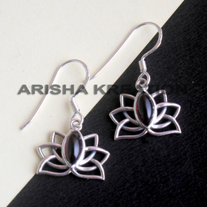 ต่างหูดอกบัวสวย925เงินสเตอร์ลิงทำด้วยมือเครื่องประดับโกเมนพลอยลาบราดอไรต์ของขวัญวันเกิด - Product Image 2