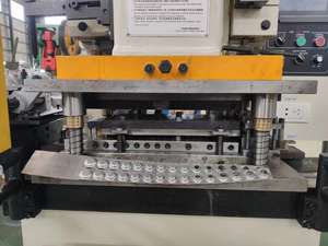 Machine de <span class=keywords><strong>presse</strong></span> de puissance <span class=keywords><strong>pneumatique</strong></span> à <span class=keywords><strong>oeillet</strong></span> Machine à œillets en métal à grande vitesse poinçonnage de <span class=keywords><strong>presse</strong></span> de puissance <span class=keywords><strong>pneumatique</strong></span> mécanique - Product Image 3