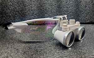 BINOCULAR LOUPE MAGNIFICATION 4 X WORKING DISTANCE 450MM DENTAL LOUPE SURGICAL LOUPE.. - Product Image 4