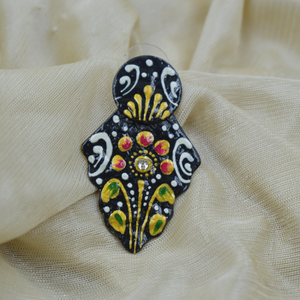 Última moda pintura a mano diseño occidental oro mattefinishing meenakari partywear latón aro pendiente para niñas y mujeres - Product Image 5