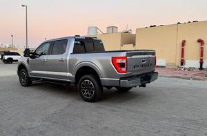 Nouvelle camionnette Ford F Series Lariat, transmission automatique, capacité du moteur (cc) 3500 - 3999 cc - Product Image 5