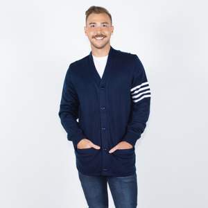 Suéter universitario de inspiración vintage: suave, cálido y perfecto para ropa informal y estilos de moda - Product Image 3