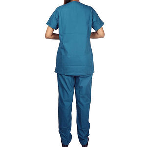 Combinaison de travail médicale avec haut et pantalon confortables conçus pour la flexibilité et le confort du travail quotidien du personnel médical - Product Image 6