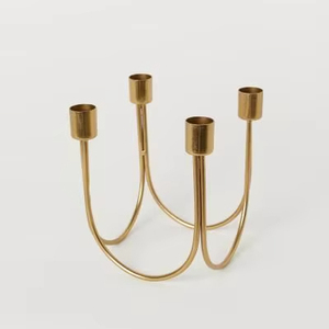 Support de cône en métal vintage pour la décoration intérieure fabriqué avec une finition antique pour apporter un charme classique à l'espace de vie - Product Image 1