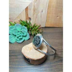 Vintage Navajo Handmade Sterling <b>Silver</b> <b>Cuff</b> <b>Bracelet</b> Elegant Fashion Accessory - Product Image 3