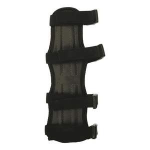 Imra Impex Varios colores y tamaños Equipo de arco Reforzado Cuatro hebillas de plástico Protector de brazo con cierre de clip Hecho en Pakistán - Product Image 3