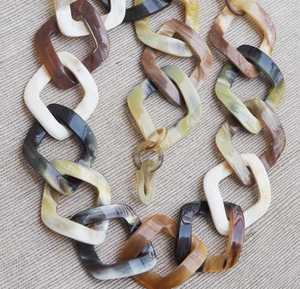 MN EXPORTS Collier ras du cou artisanal en corne de vache naturelle, design cœur vintage, chaîne à maillons, bijoux pour femmes, MNE-438 Uttar - Product Image 4