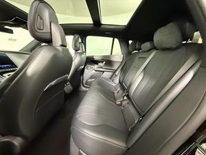 MBENZ EQE 350 4MATIC LUXURY ELECTRIC SUV 2025 d'occasion en excellent état et à prix abordable, toit ouvrant panoramique, sièges en cuir - Product Image 4